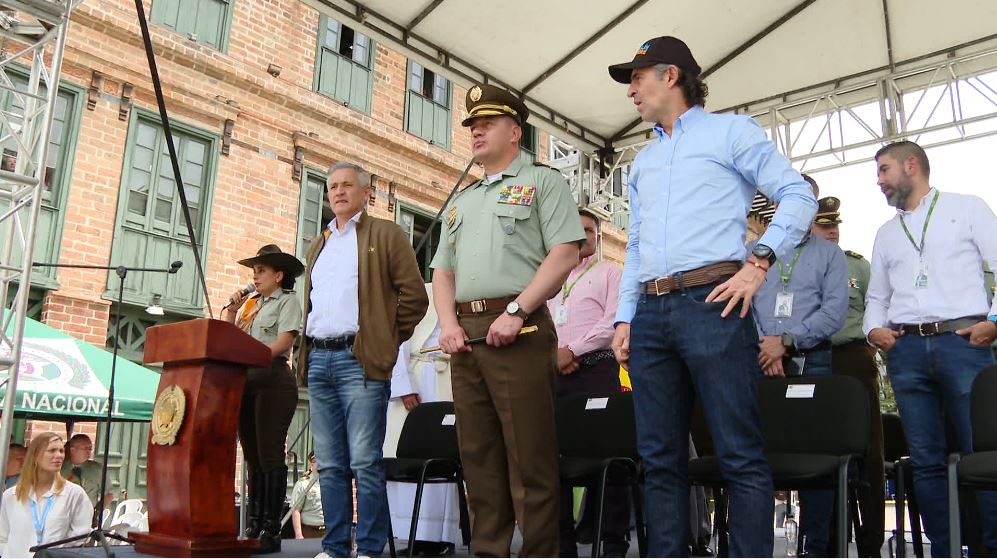 Se conocen más detalles de las amenazas para atentar contra alcalde y funcionarios de Medellín