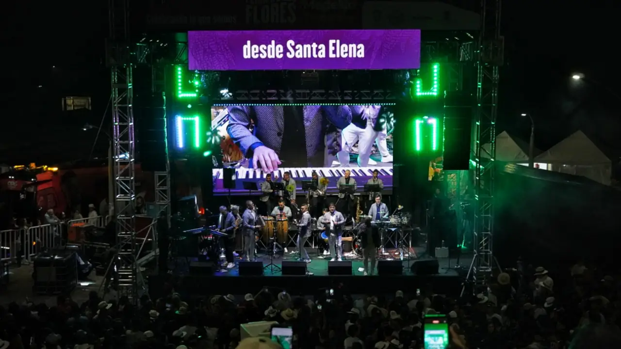 Tablados en Medellín: programación para este fin de semana en la Feria de las Flores 2025