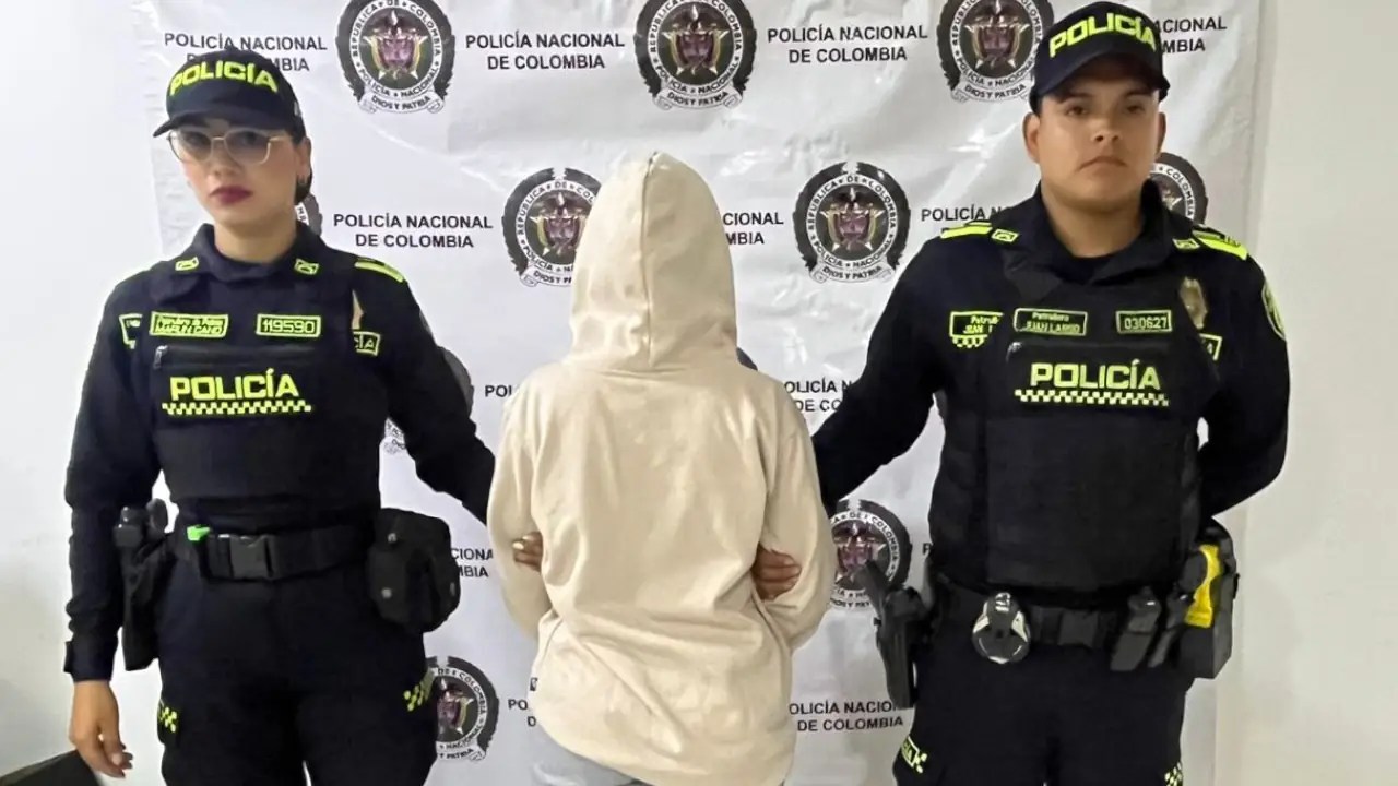 Capturan a mujer por robo en Medellín y resulta que era buscada por un homicidio en Sonsón, Antioquia