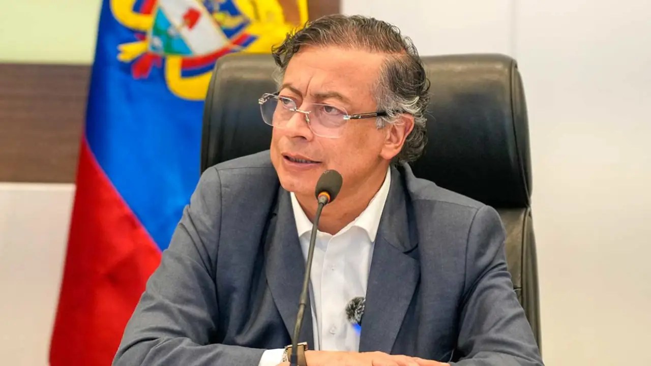 Corte Suprema pide investigar a Petro por posible exceso de gastos en su campaña