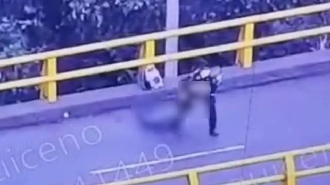La rápida reacción de un policía impidió que un hombre acabara con su vida en el centro de Medellín