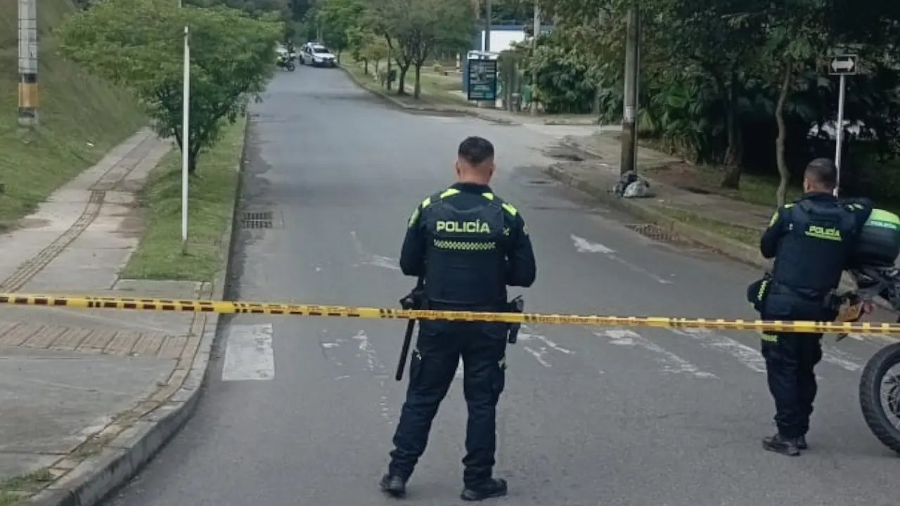 Policía revisó maleta sospechosa que paralizó calles en Belén y generó pánico entre residentes