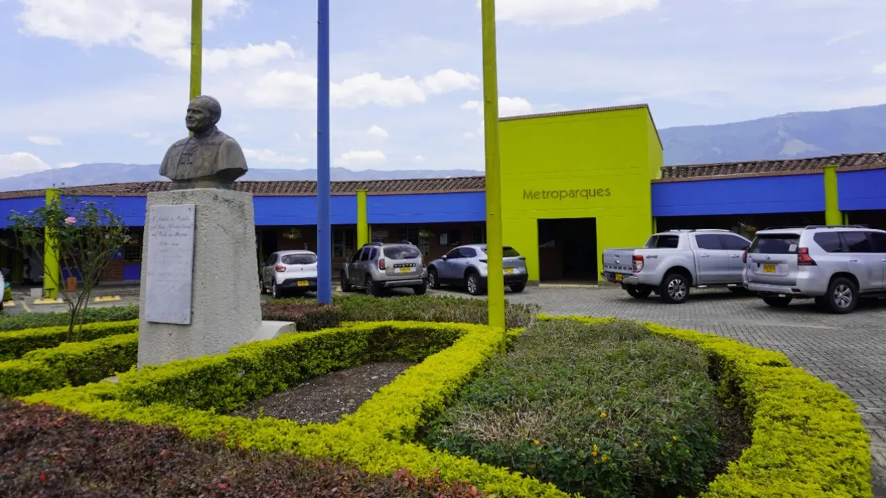 Procuraduría confirmó sanción de destitución e inhabilidad por nueve años a exsecretaria de Infraestructura de Medellín por contrato con Metroparques