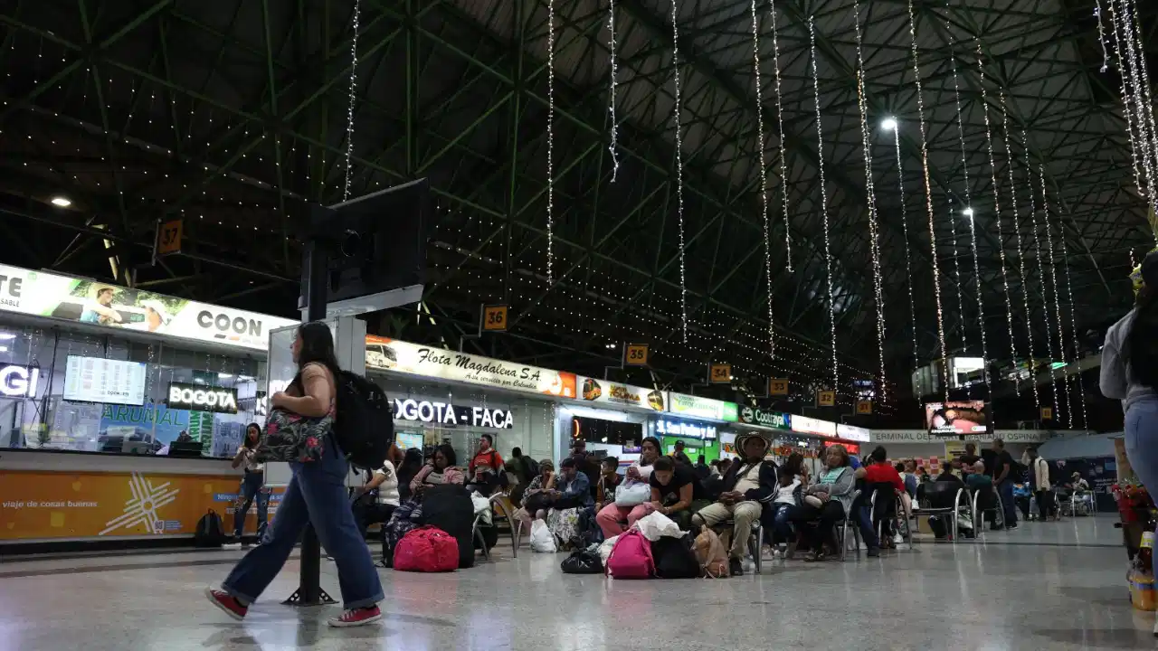 Terminales de Medellín esperan alta movilización en Navidad
