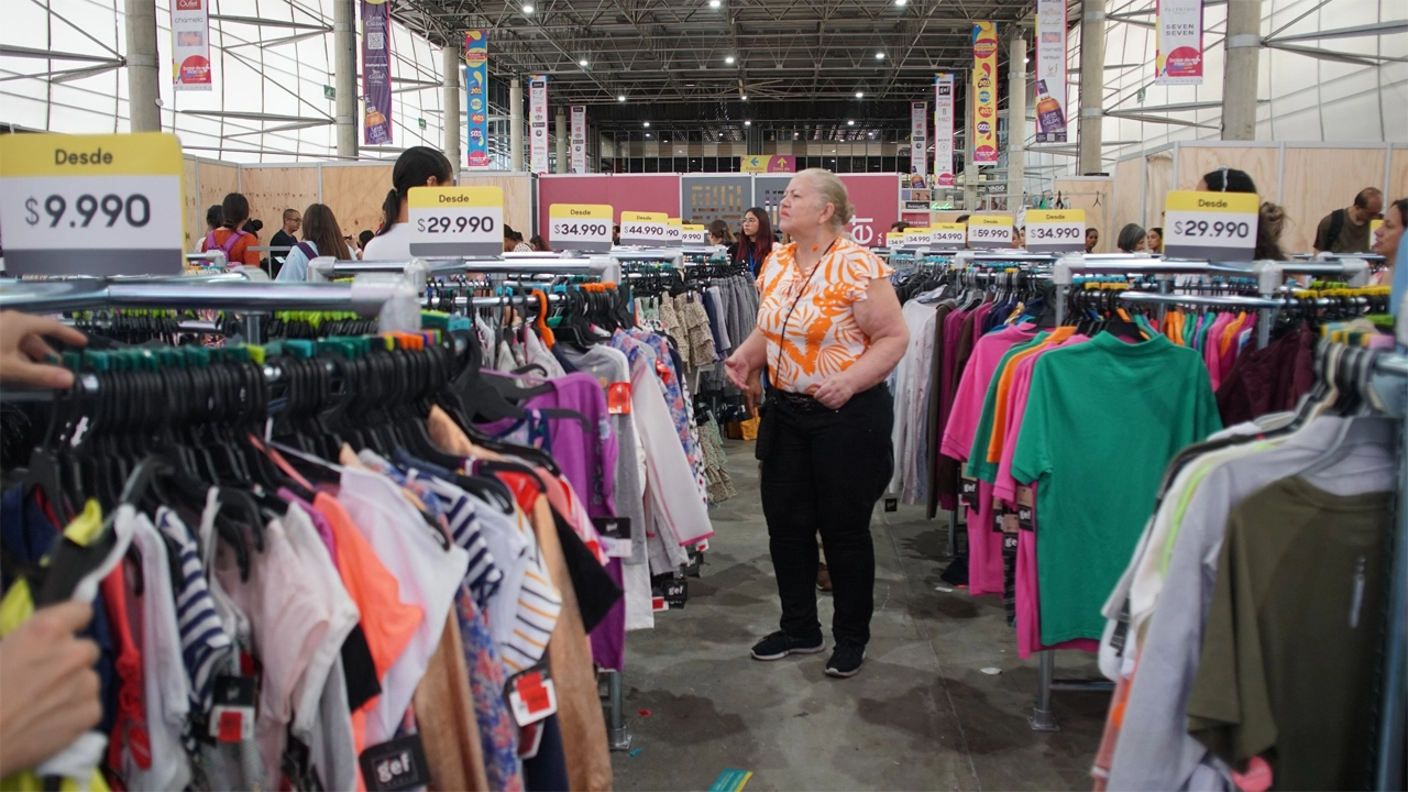 Pa que se surta en diciembre Medellín le apuesta al bazar de marcar Super Oulet para dinamizar la economía