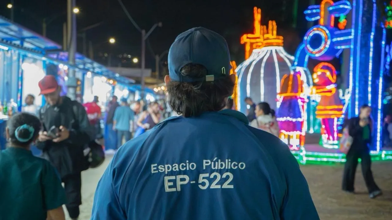 ¡Plan Navidad en acción! Medellín refuerza seguridad y frena ventas irregulares en sus corredores turísticos
