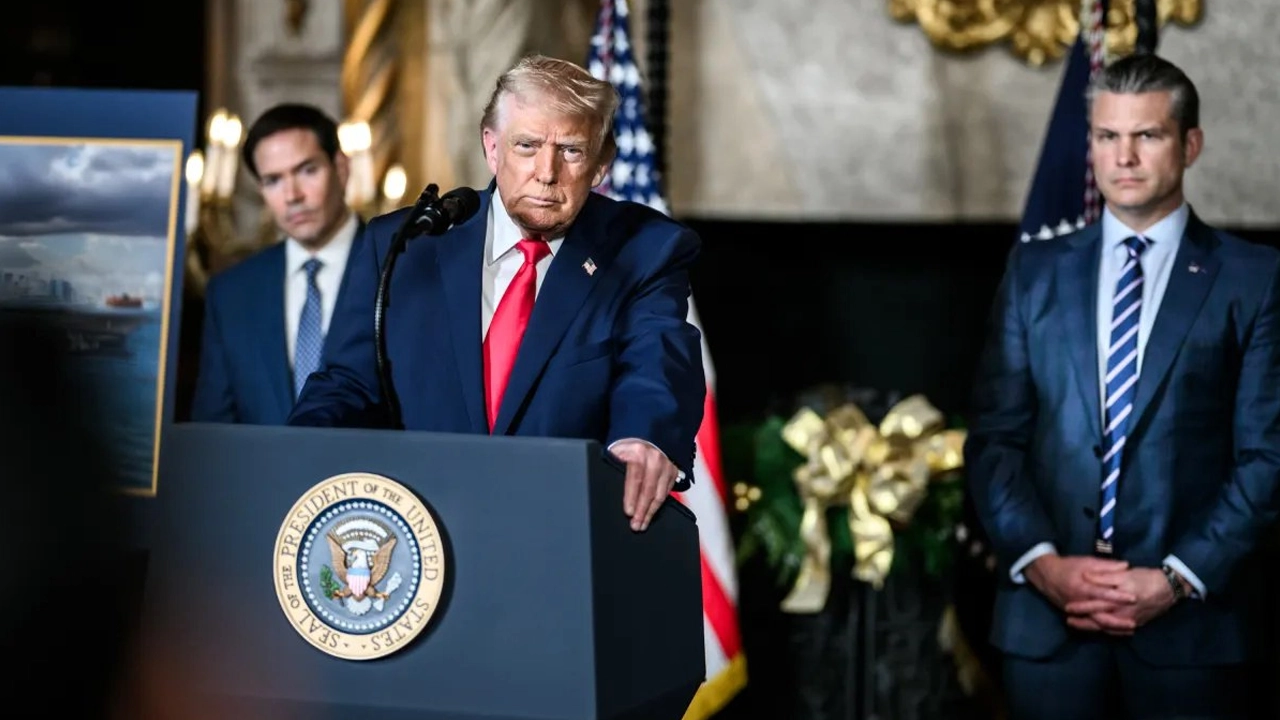 Donald Trump confirmó que se hará cargo de Venezuela hasta que logre una transición que garantice la paz