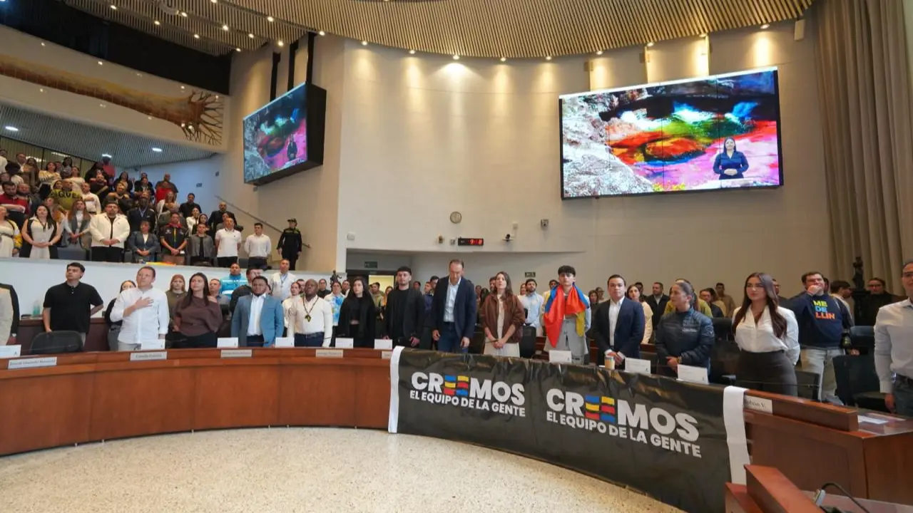 Fico posesionó al nuevo Consejo de Juventud de Medellín