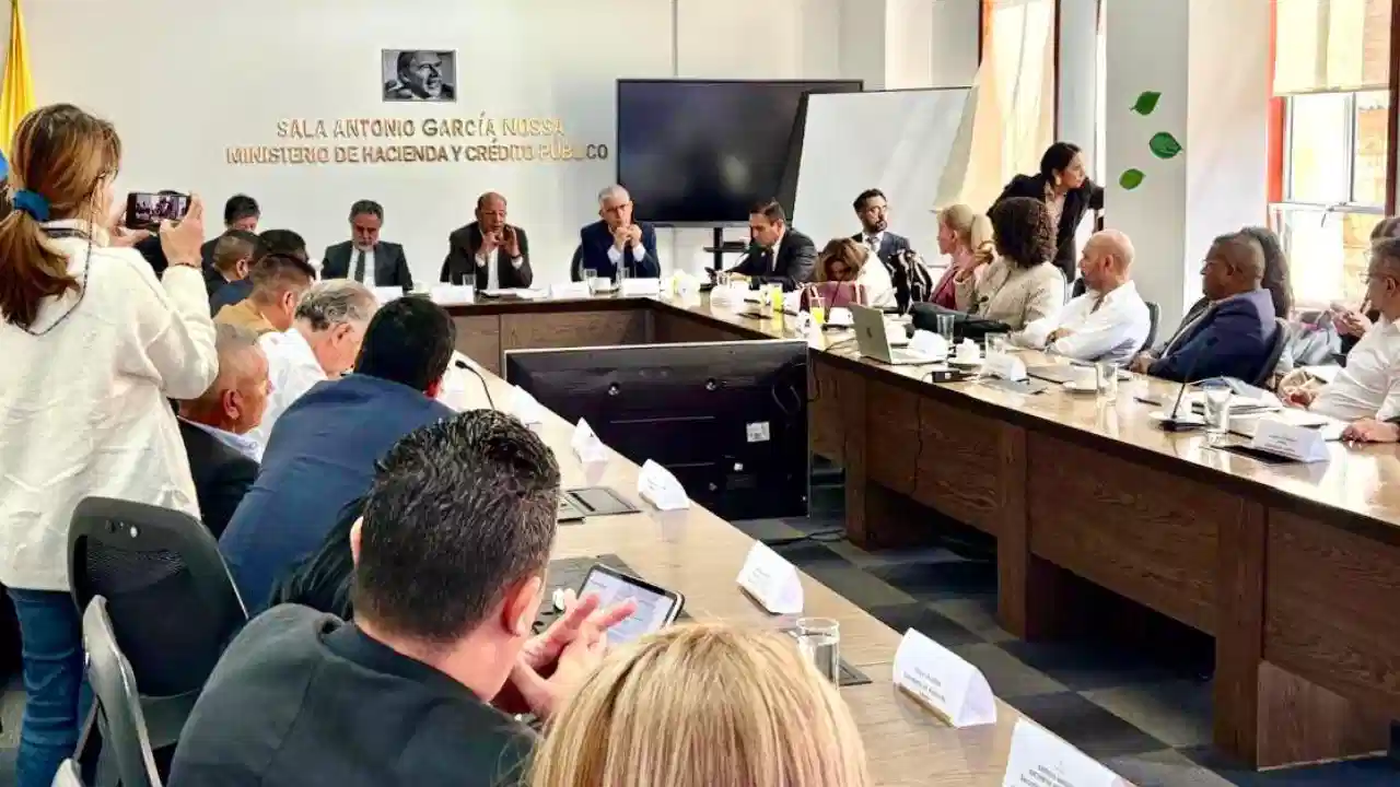 Fracasa acuerdo con el Gobierno y gobernadores anuncian demanda ante la Corte Constitucional