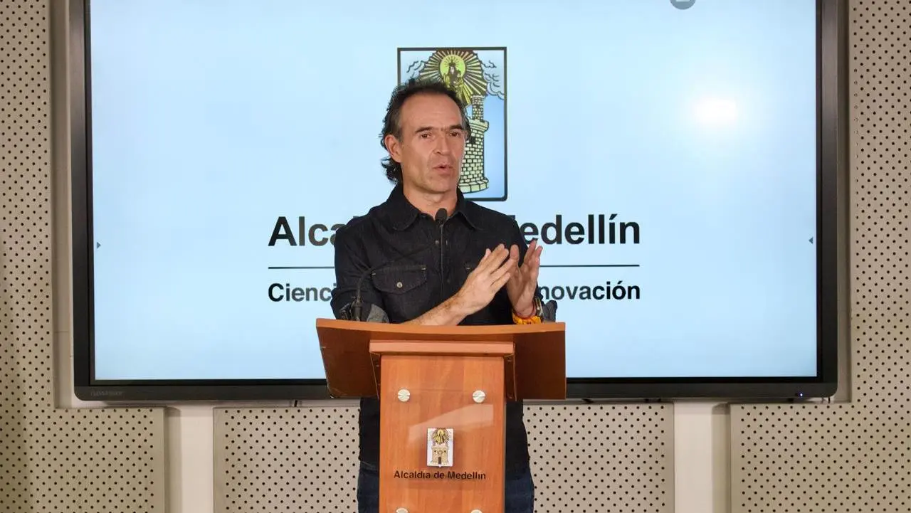 Fico envía documentos al Congreso y a EE.UU. por cabecillas