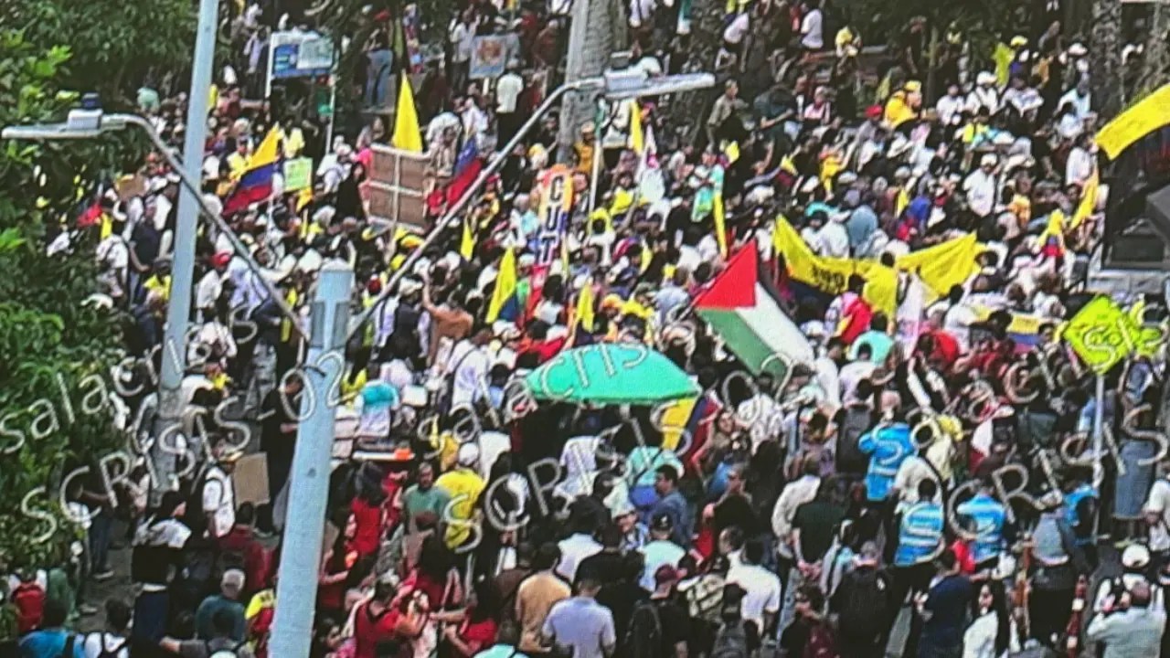 Marcha convocada por Petro genera cierres viales en Medellín