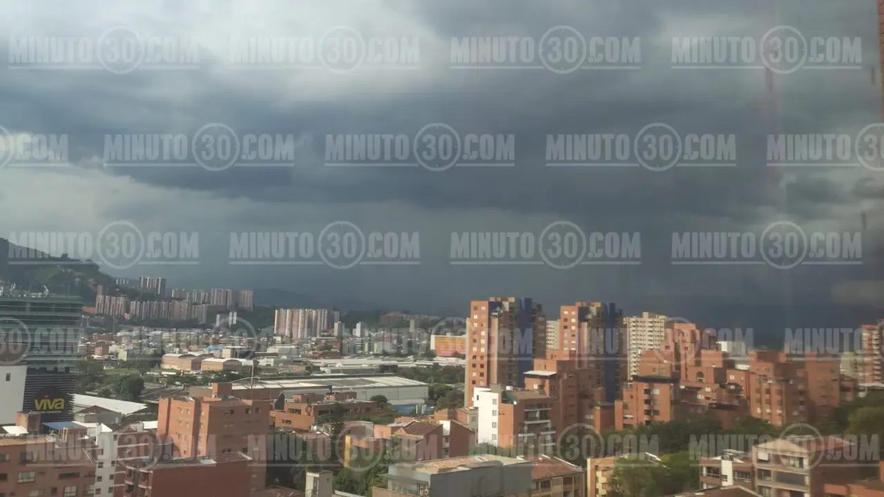 aguacero en medellin