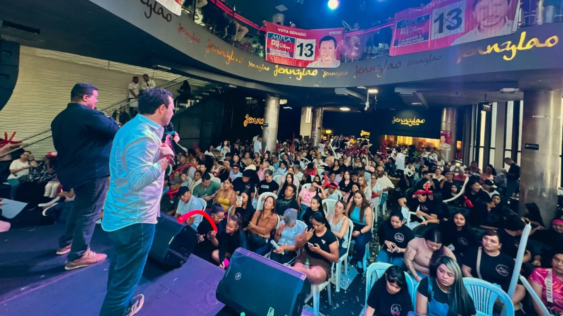 Juan Baena cierra su campaña en Antioquia con un contundente mensaje de cercanía y defensa a las regiones