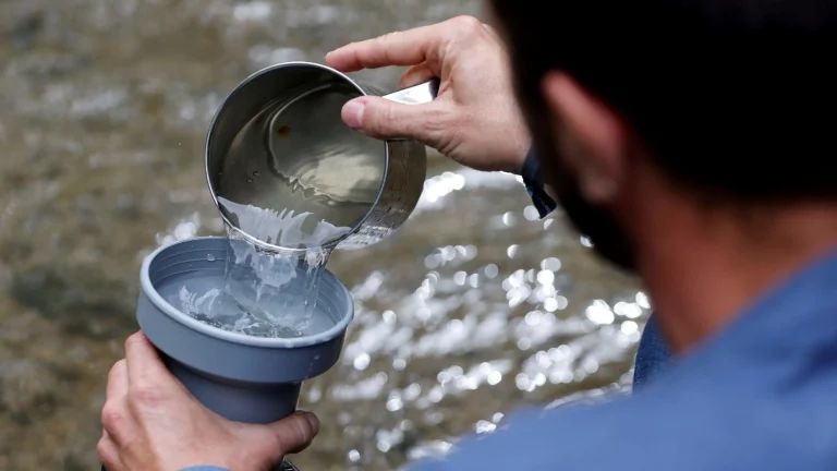 ¡Alerta Sanitaria! Invima ordena retirar del mercado «unas aguas» por registro vencido