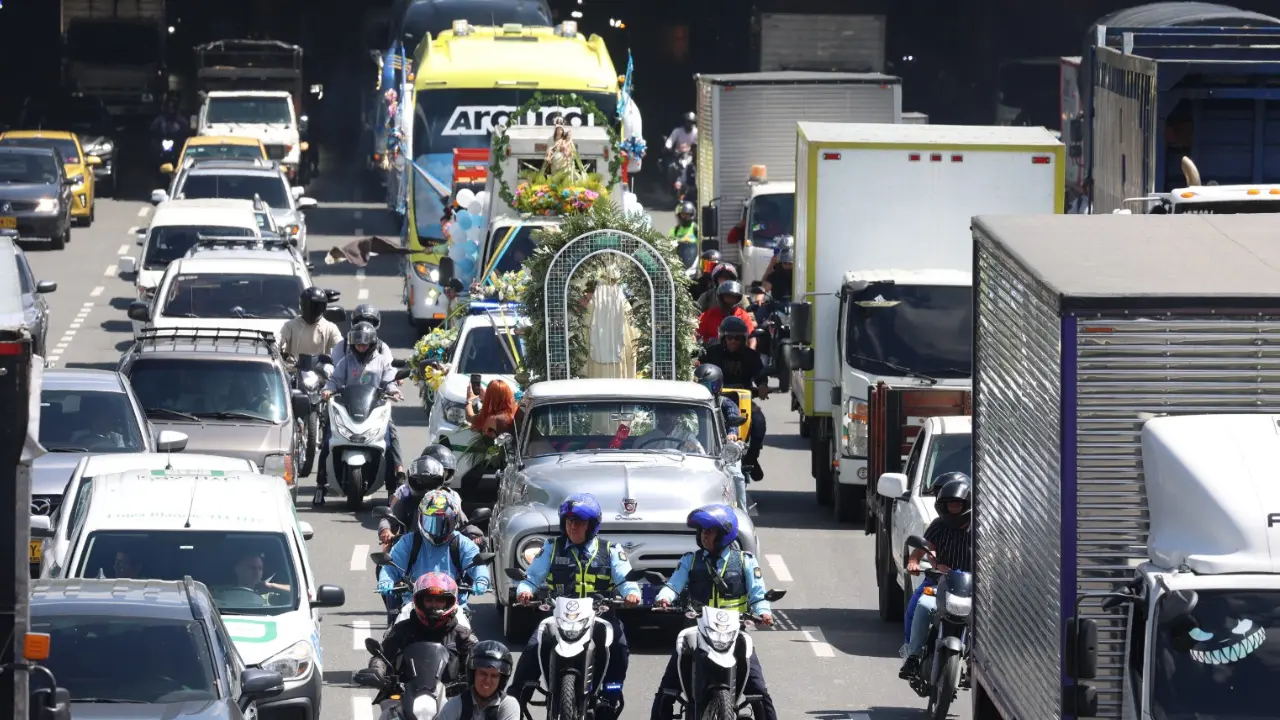 ¡Ojo con la movilidad! Esta es la caravana que recorrerá Medellín por el Día de la Virgen del Carmen