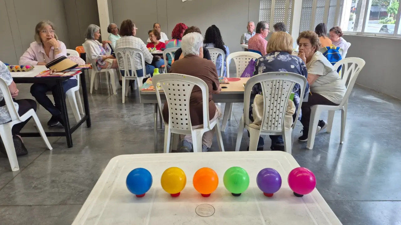 Medellín fortalece la oferta de bienestar para las personas cuidadoras