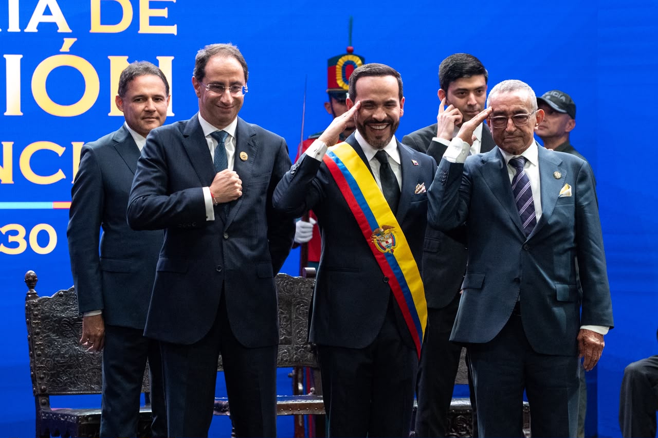 Don Luis, el vendedor de panela, acompañó a Abelardo De la Espriella en su posesión